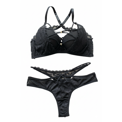 BRA WITH TWISTED FRONT AND INTRICATE BACK DESIGN, PANTY WITH SENSUAL DETAILS