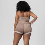 LIGHTWEIGHT PAJAMA SET WITH LACE DETAILS.
