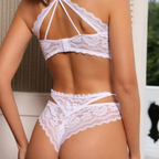 TWISTED FRONT BRA AND PANTY SET