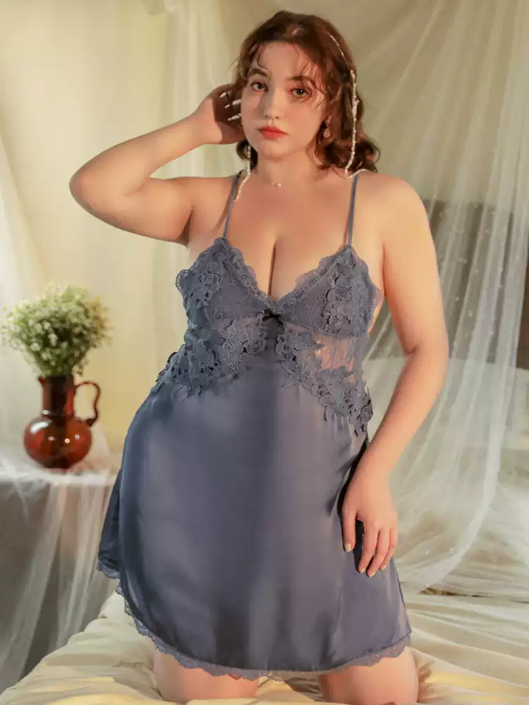 Lace Plus Size Sleepwear