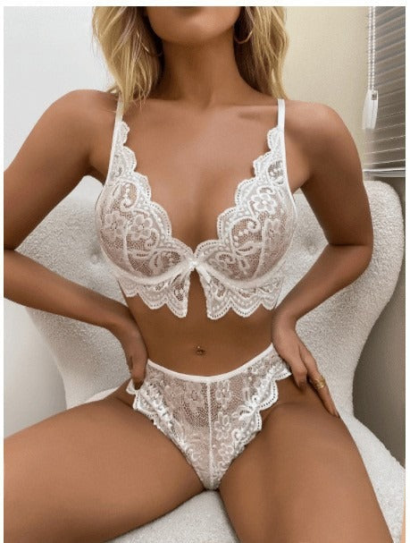 WOMEN’S SENSUAL LACE LINGERIE