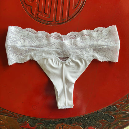 DOUBLE-STRING MICROFIBER THONG WITH LACE FRONT