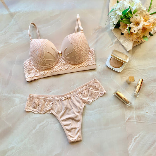 DELICATE PADDED BRA WITH REINFORCED BASE, DOUBLE-STRING MICROFIBER THONG