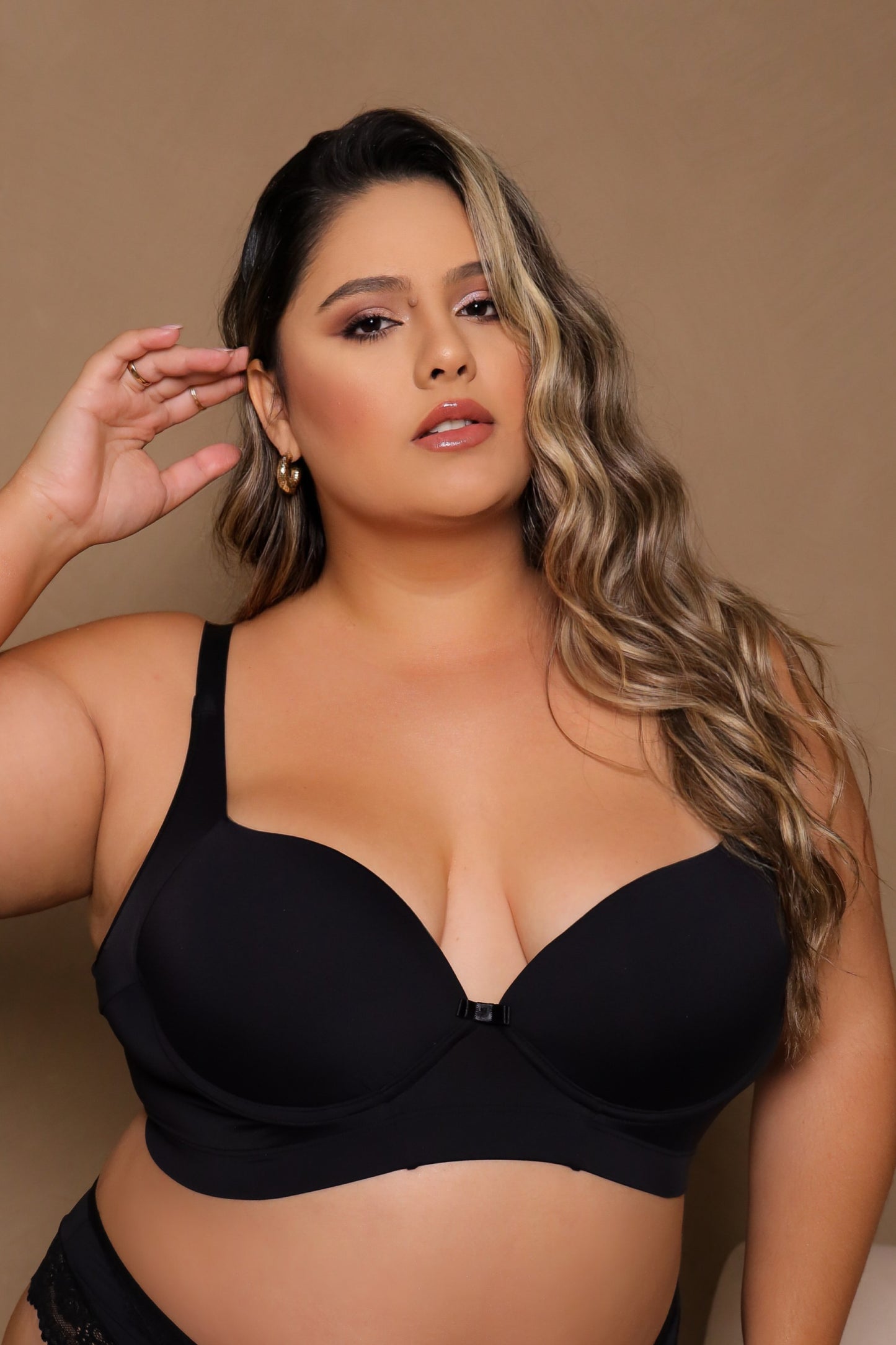 PLUS-SIZE SEPARATE BRA, EVERYDAY COMFORT, WITH BACK AND SIDE SUPPORT