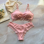 LINGERIE SET WITH REMOVABLE PADDING