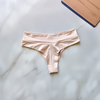 BASIC LINGERIE SET WITH FOAM BASE