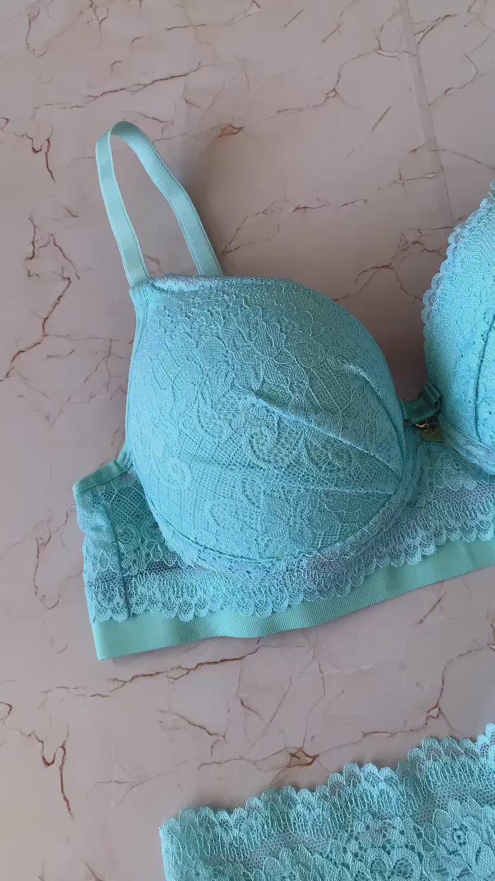 PADDED LINGERIE SET WITH STRASS