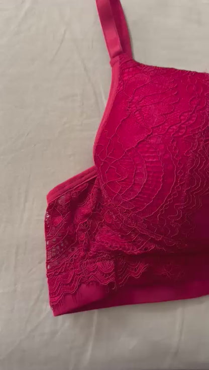 DELICATE PADDED BRA WITH REINFORCED BASE, DOUBLE-STRING MICROFIBER THONG