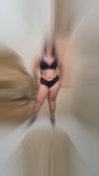 PLUS-SIZE LINGERIE SET IN MICROFIBER AND LACE