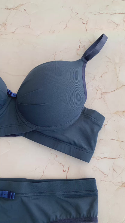 BASIC BRA WITH DOUBLE BASE, A PRACTICAL AND RELIABLE CHOICE FOR DAILY WEAR, WIDE PANTY