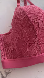 CROPPED BRA AND PANTIES SET