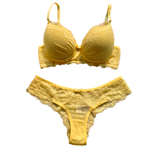 FULL LACE PADDED LINGERIE SET, A DELICATE AND CHARMING PIECE